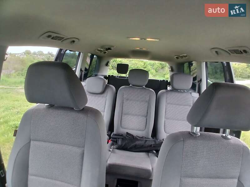 Минивэн Volkswagen Sharan 2011 в Харькове