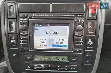 Минивэн Volkswagen Sharan 2006 в Черновцах