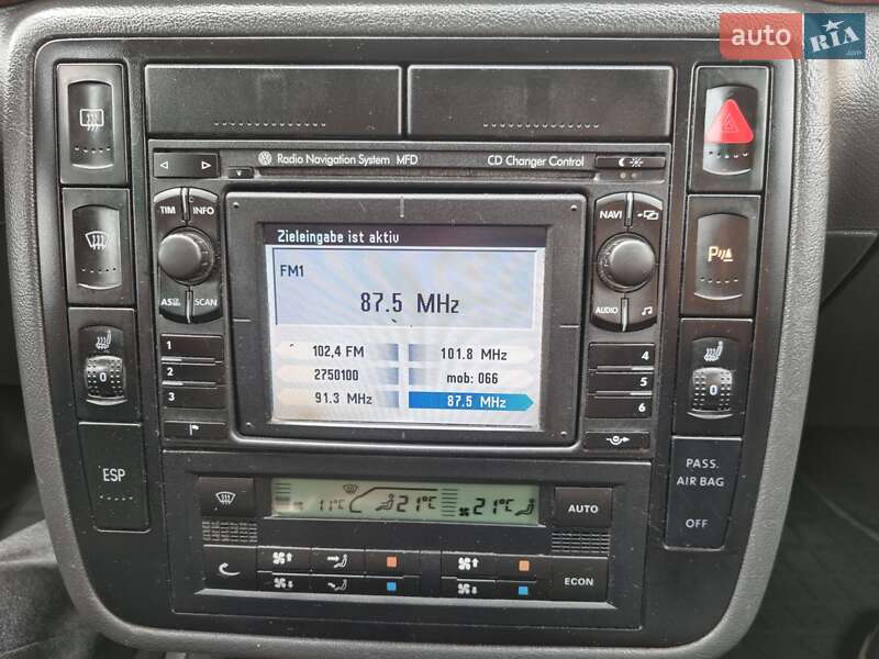 Минивэн Volkswagen Sharan 2006 в 