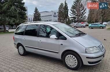 Минивэн Volkswagen Sharan 2006 в 