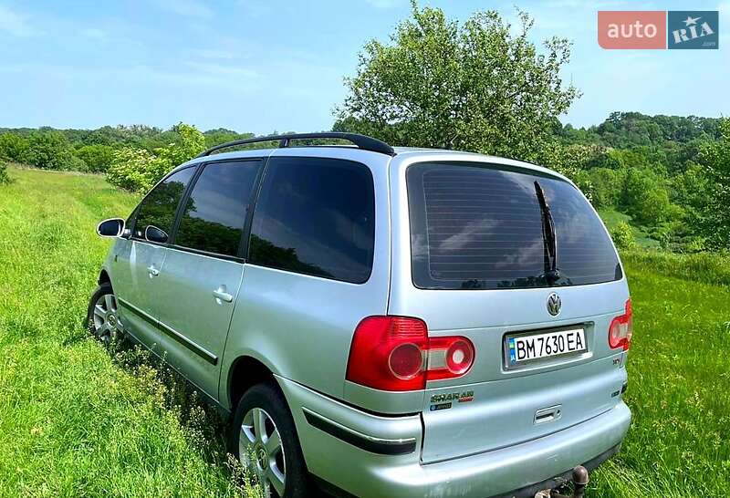 Минивэн Volkswagen Sharan 2004 в Ахтырке