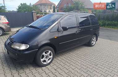Мінівен Volkswagen Sharan 1998 в Луцьку