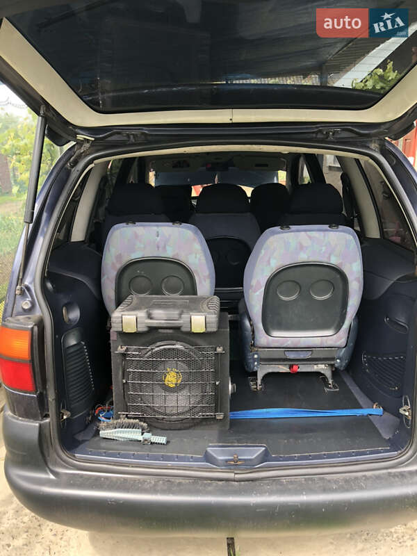 Мінівен Volkswagen Sharan 1996 в Чопі