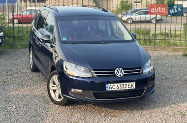Минивэн Volkswagen Sharan 2012 в 