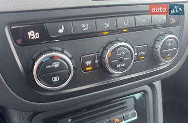 Минивэн Volkswagen Sharan 2012 в 