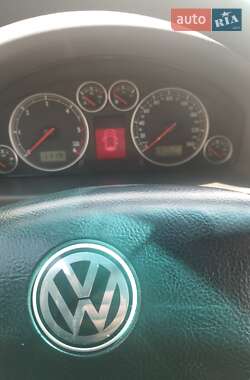 Минивэн Volkswagen Sharan 2001 в 