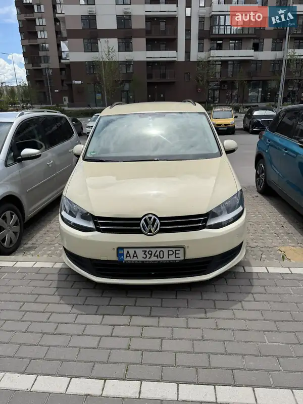 Volkswagen Sharan