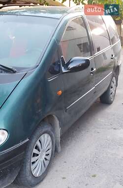 Минивэн Volkswagen Sharan 1996 в 