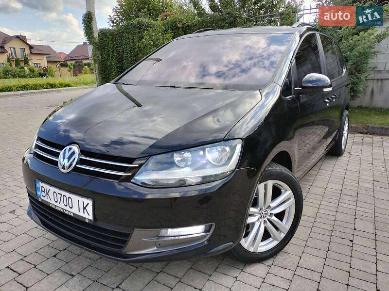 Мінівен Volkswagen Sharan 2016 в Рівному