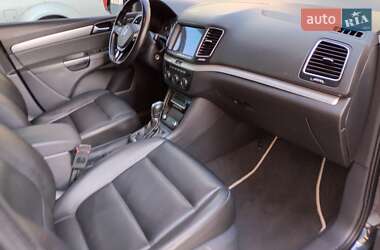 Мінівен Volkswagen Sharan 2016 в 