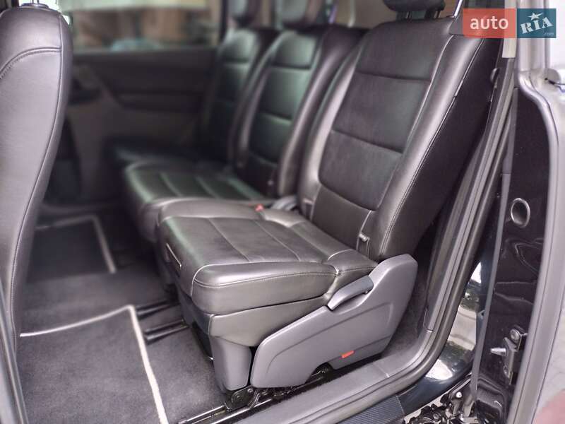 Мінівен Volkswagen Sharan 2016 в Рівному