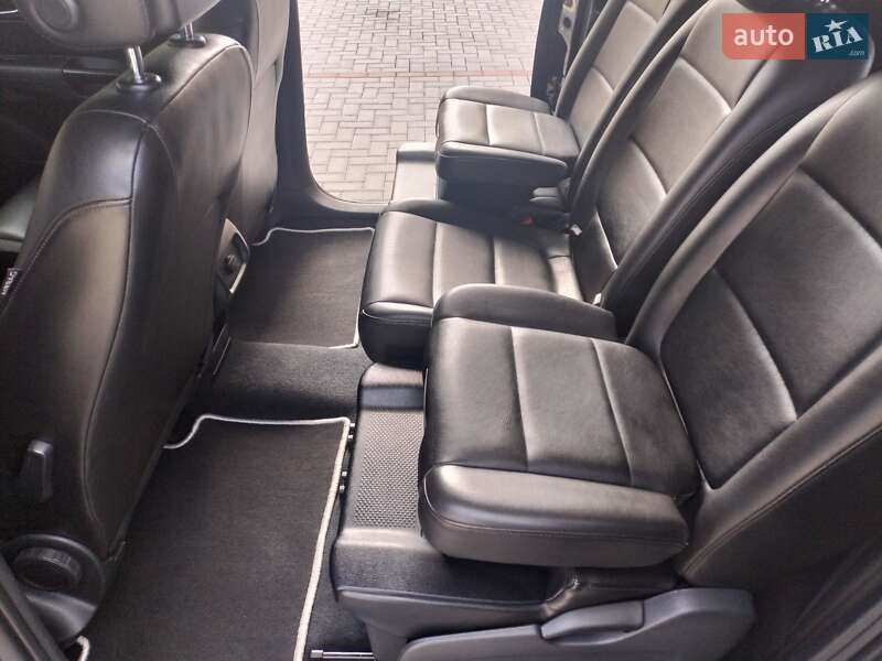 Мінівен Volkswagen Sharan 2016 в Рівному