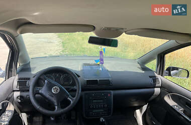 Минивэн Volkswagen Sharan 2002 в 