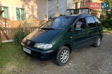 Минивэн Volkswagen Sharan 1999 в Черновцах