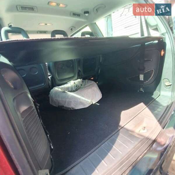 Минивэн Volkswagen Sharan 2006 в Киеве