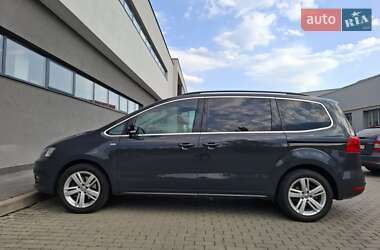 Минивэн Volkswagen Sharan 2012 в 