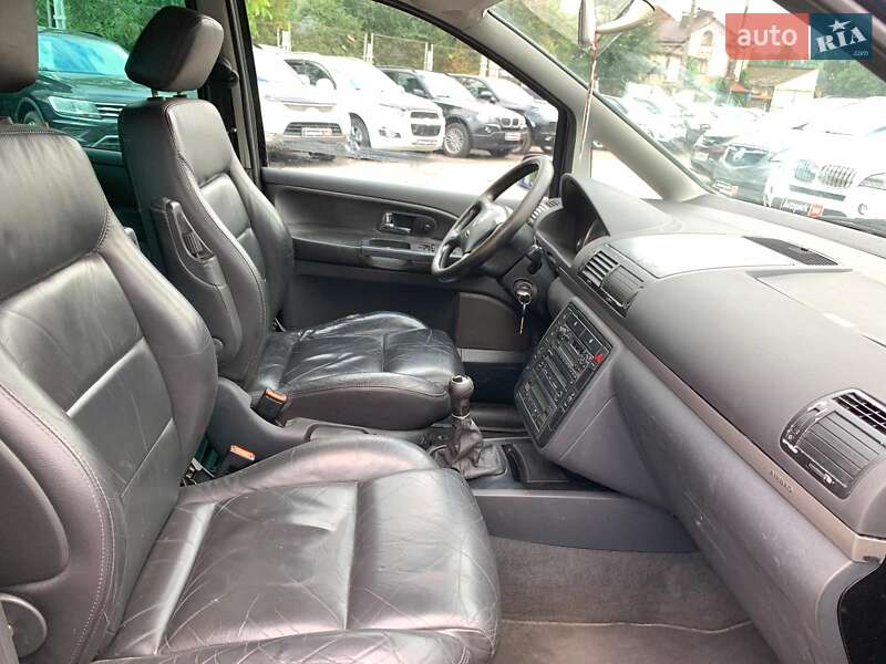Минивэн Volkswagen Sharan 2001 в Виннице