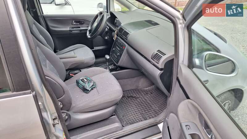 Мінівен Volkswagen Sharan 2007 в Рівному