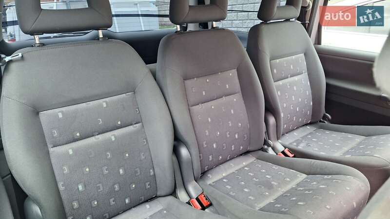 Мінівен Volkswagen Sharan 2007 в Рівному