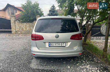 Минивэн Volkswagen Sharan 2011 в 