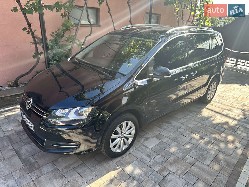 Мінівен Volkswagen Sharan 2014 в Іршаві