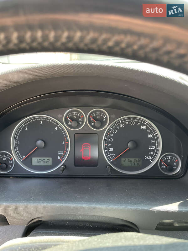 Минивэн Volkswagen Sharan 2008 в Знаменке