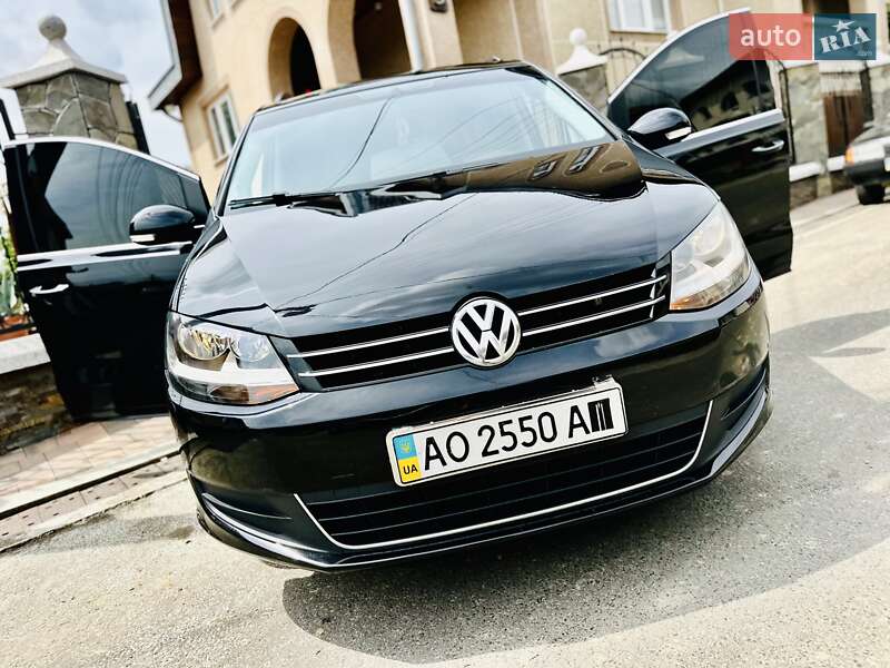 Volkswagen Sharan 2011