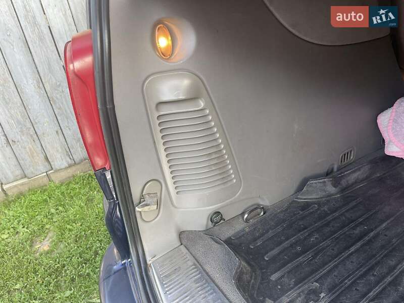 Минивэн Volkswagen Sharan 2002 в Черкассах