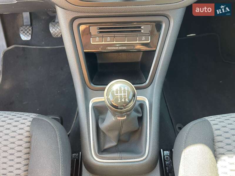 Минивэн Volkswagen Sharan 2013 в Ужгороде