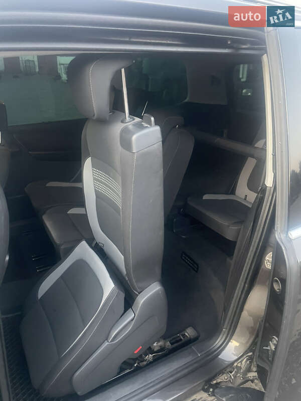 Минивэн Volkswagen Sharan 2014 в Николаеве