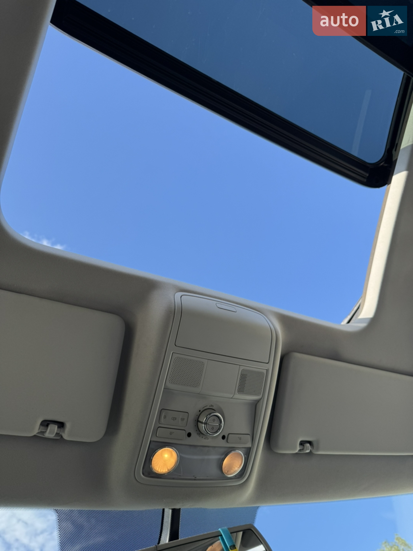 2012 Volkswagen Sharan - мініатюра 23