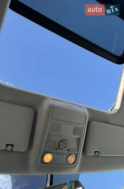 Мінівен Volkswagen Sharan 2012 в  фото 23 Мінівен Volkswagen Sharan 2012 в