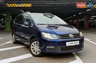 Мінівен Volkswagen Sharan 2019 в Києві
