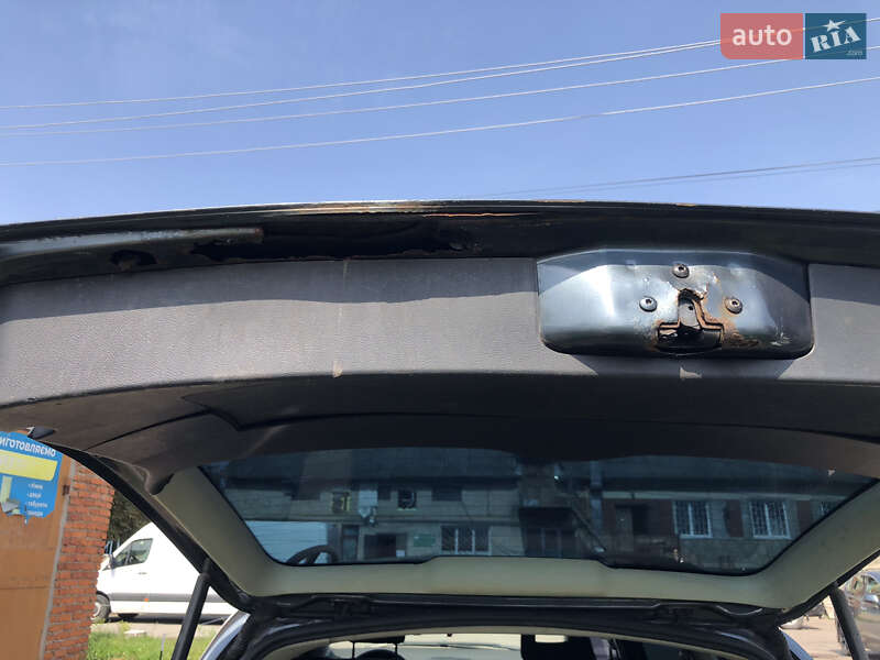 Минивэн Volkswagen Sharan 2007 в Романове