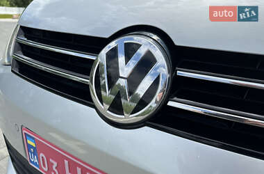 Минивэн Volkswagen Sharan 2017 в 