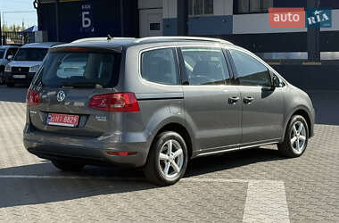 Минивэн Volkswagen Sharan 2013 в 