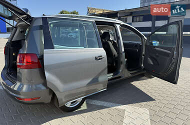 Минивэн Volkswagen Sharan 2013 в 