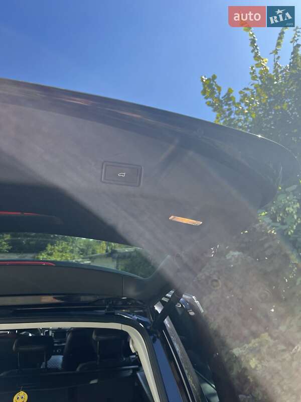 Минивэн Volkswagen Sharan 2015 в Киеве