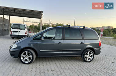 Минивэн Volkswagen Sharan 2007 в 