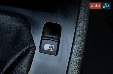 Минивэн Volkswagen Sharan 2009 в 