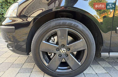 Минивэн Volkswagen Sharan 2009 в 