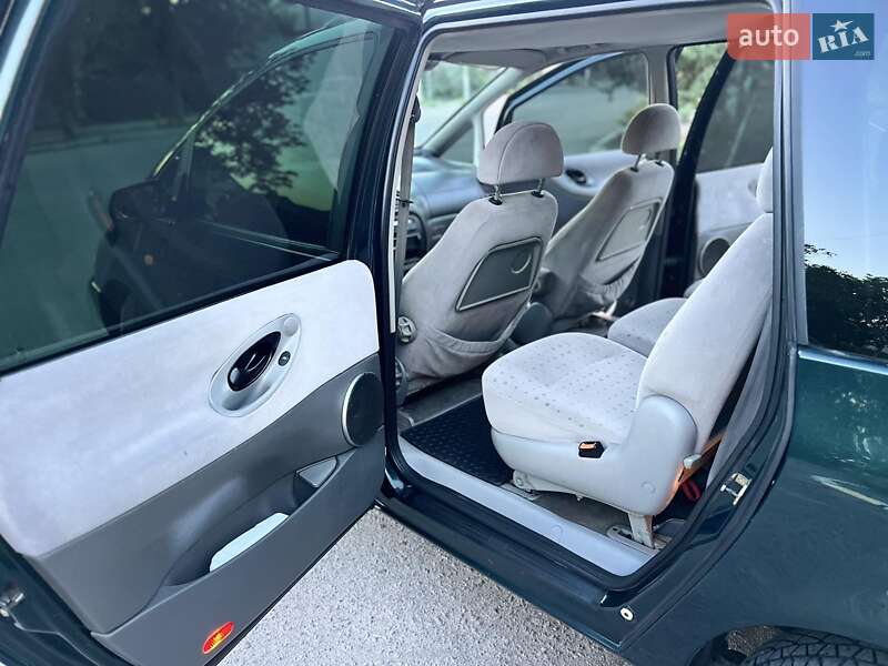 Минивэн Volkswagen Sharan 1999 в Измаиле