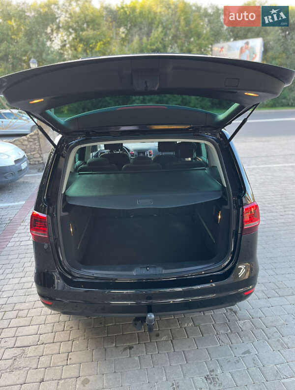 Минивэн Volkswagen Sharan 2015 в Луцке фото 10 Минивэн Volkswagen Sharan 2015 в Луцке