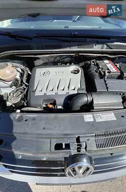 Минивэн Volkswagen Sharan 2011 в 