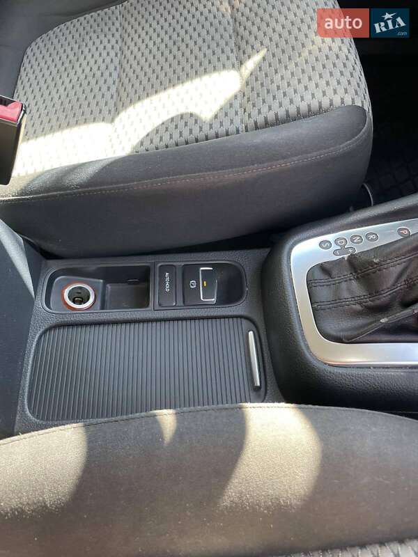 Минивэн Volkswagen Sharan 2011 в Харькове