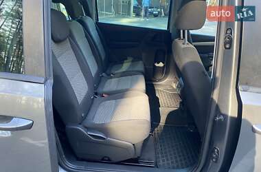 Минивэн Volkswagen Sharan 2011 в 