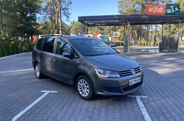 Минивэн Volkswagen Sharan 2011 в 