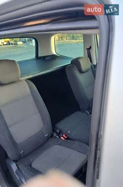 Минивэн Volkswagen Sharan 2011 в 
