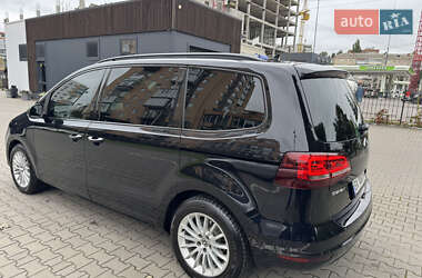 Минивэн Volkswagen Sharan 2011 в 