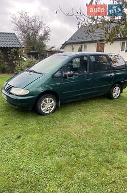 Мінівен Volkswagen Sharan 1997 в Снятині